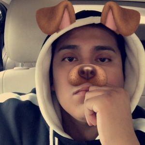 Meet your Posher, Alejandro